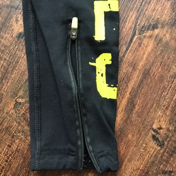 Better Bodies Black Leggings - Like New - Picture 3 of 6